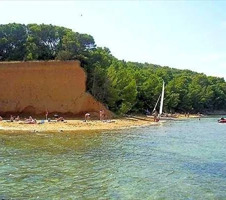Stipe 3* Pakoštane